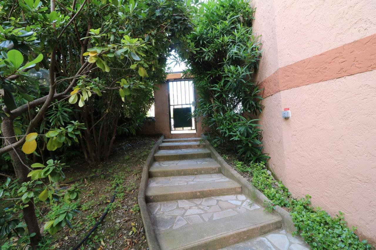 Studio With Beautiful Sea View And Direct Beach Access Cannes Buitenkant foto
